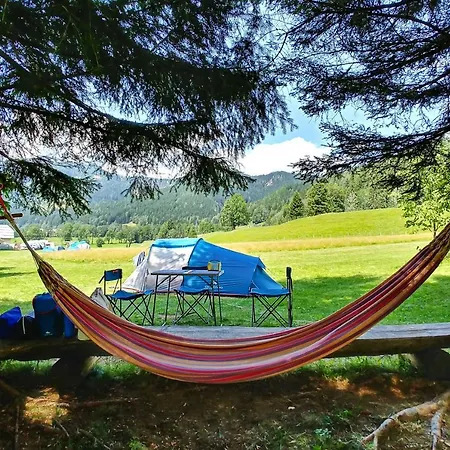 Tourist Farm Senkova Domacija مزرعة للإقامة *