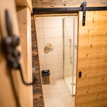 Tourist Farm Senkova Domacija Alloggio per agriturismo Zgornje Jezersko
