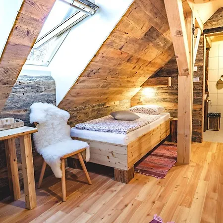 Lantgård Tourist Farm Senkova Domacija Zgornje Jezersko