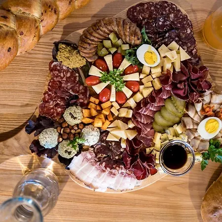 Tourist Farm Senkova Domacija ファームステイ *